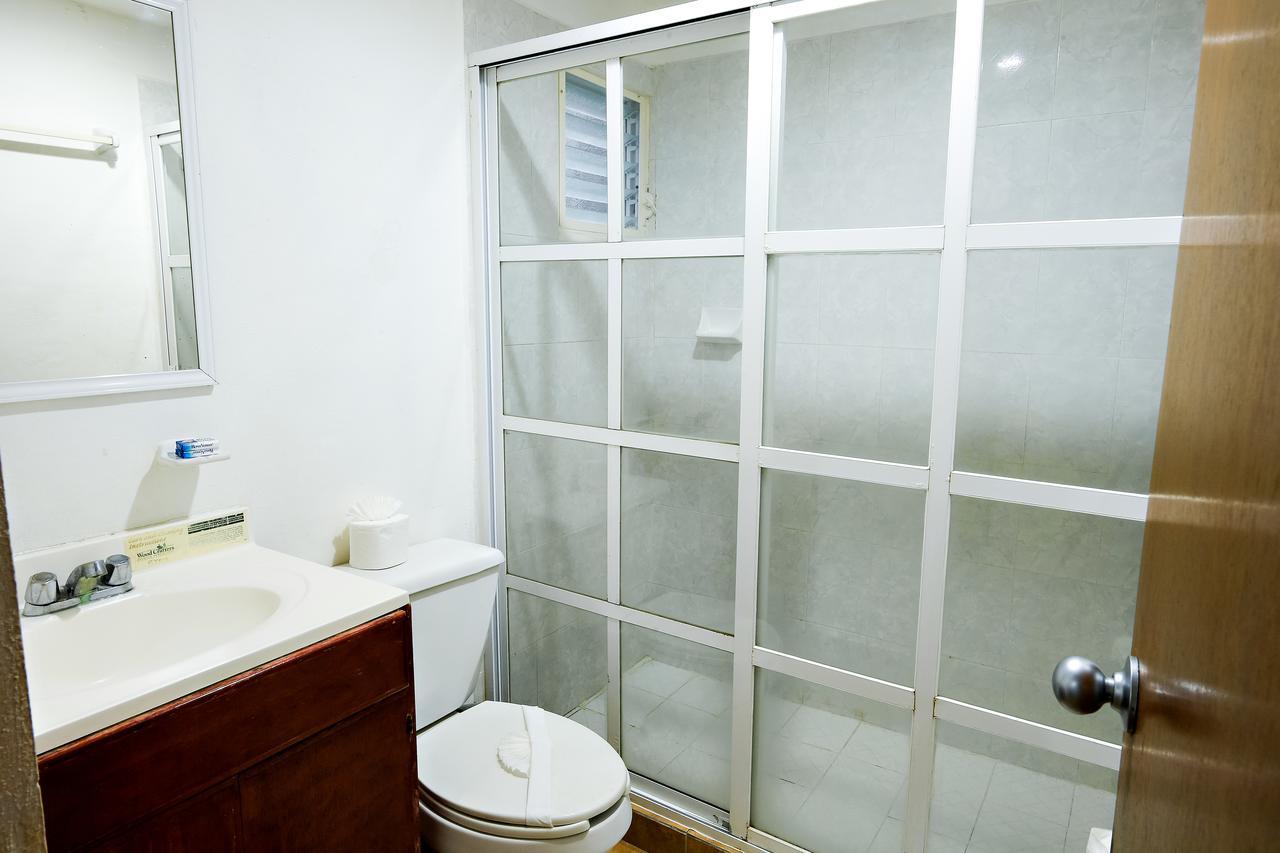 International House 2* Playa del Carmen